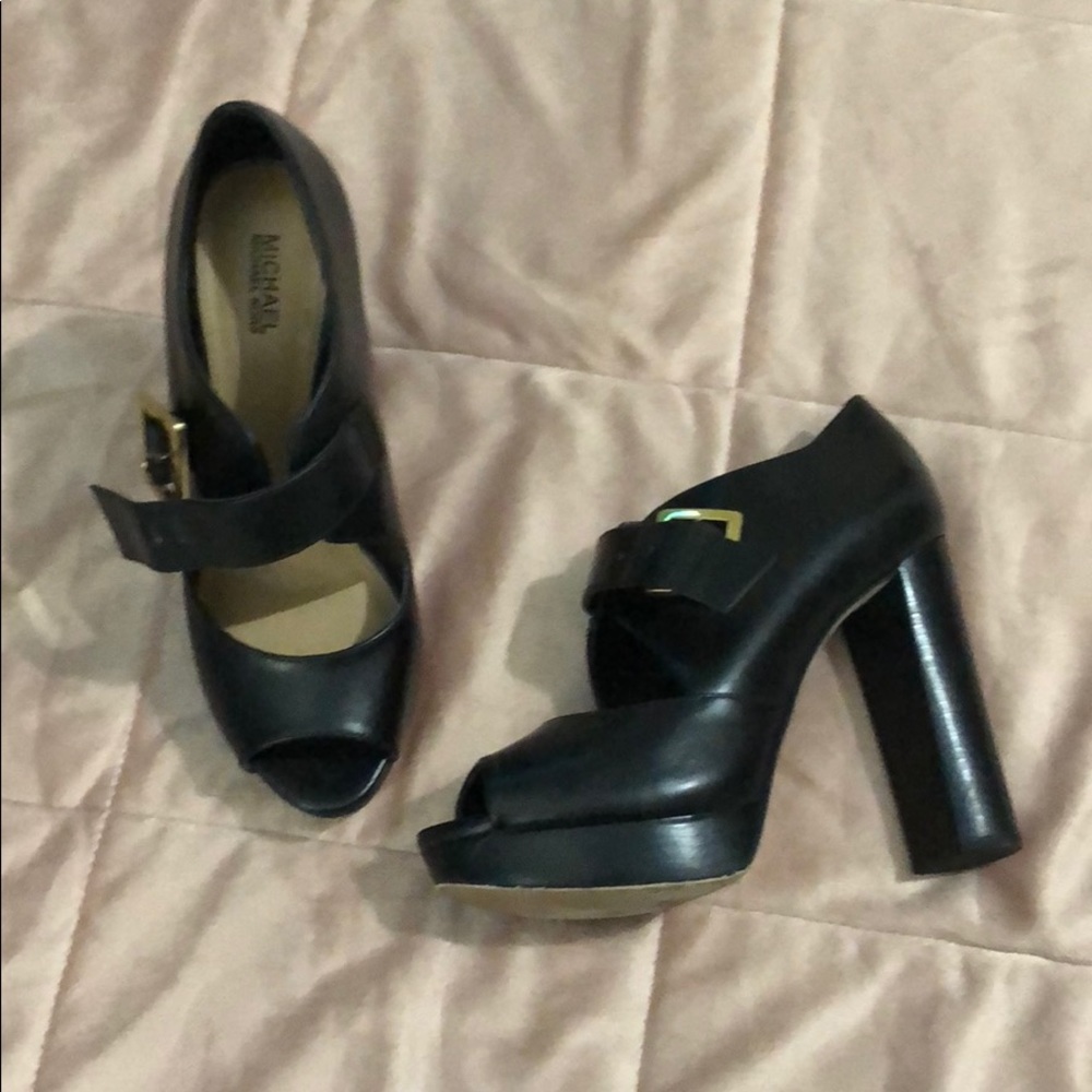 Comfortable with Platform Heel